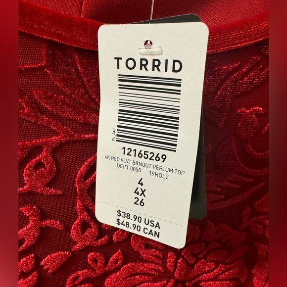 NWT Torrid Red Velvet Peplum Top - Picture 4 of 6